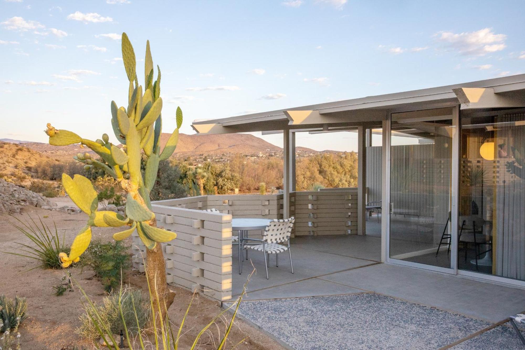 The Bungalows By Homestead Modern Joshua Tree Kamer foto